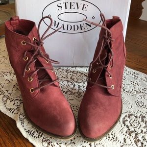 Steve Madden suede boots